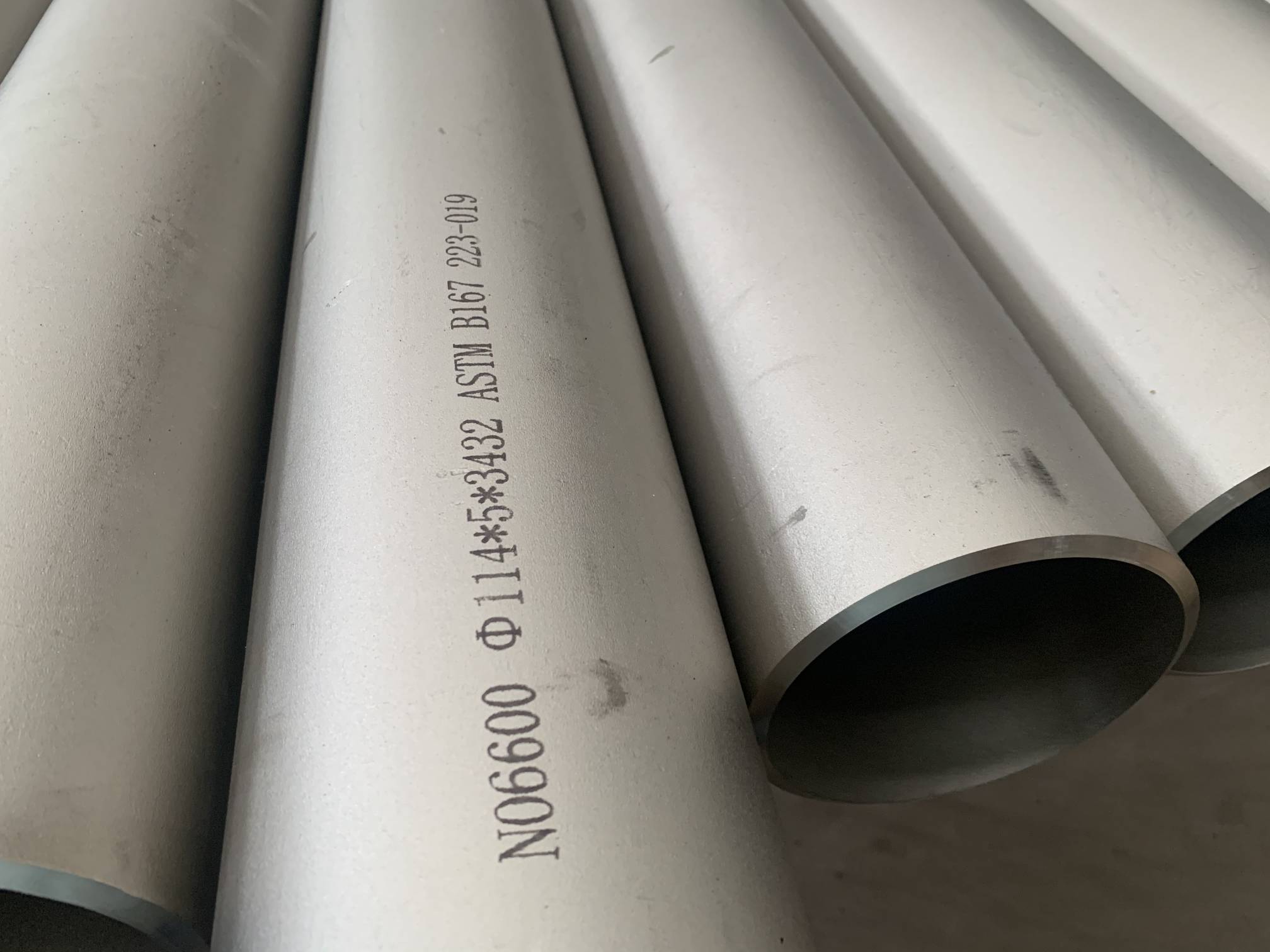 ASTM B167 Seamless Nickel pipe/tube N06600/N06025/N06601 for Heat exchanger